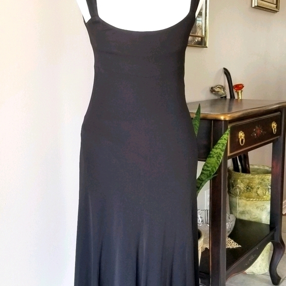 Lida Baday Black Evening Dress - Picture 6 of 7